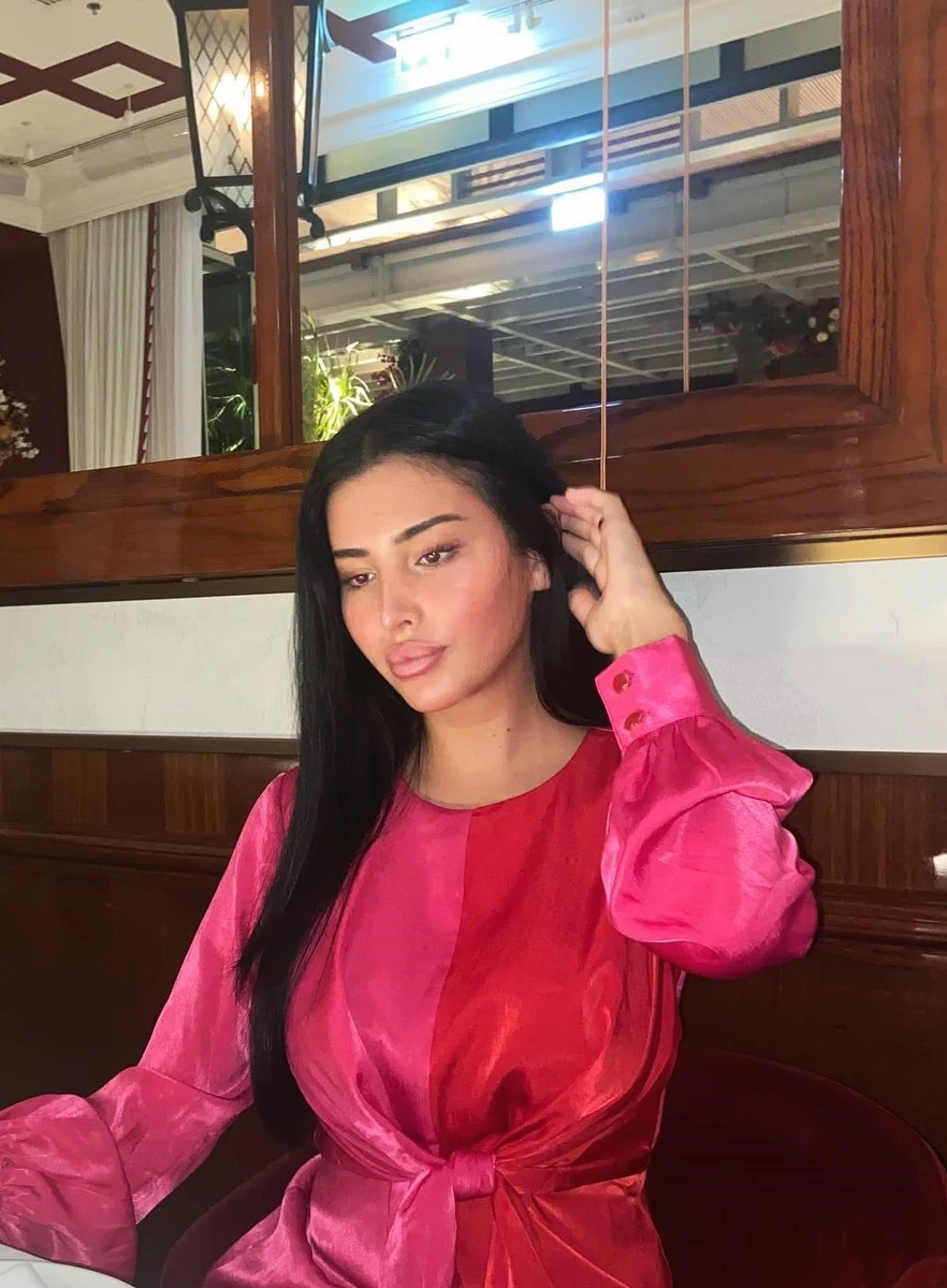 Adley escort in Berlin