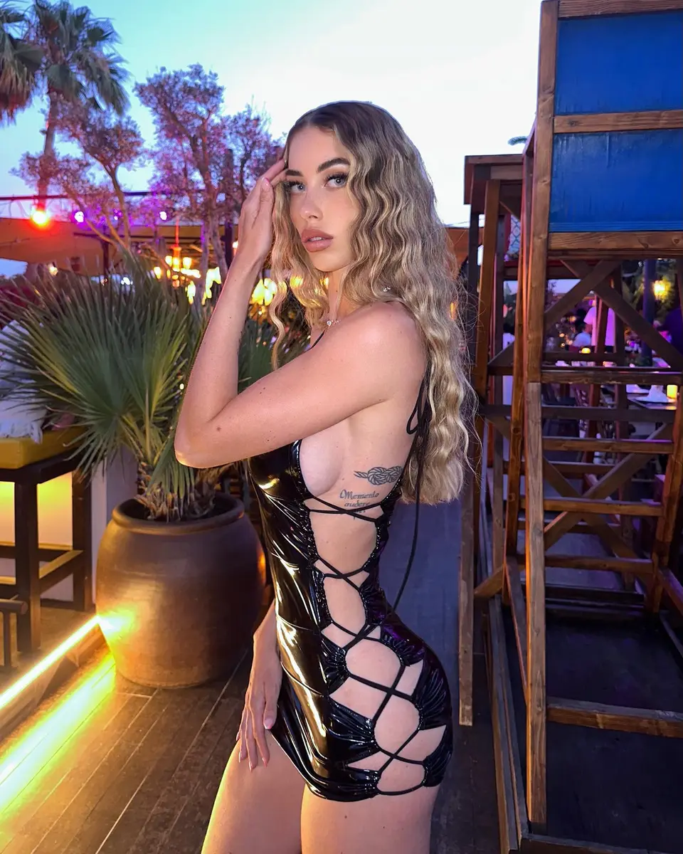 Eva escort in Berlin