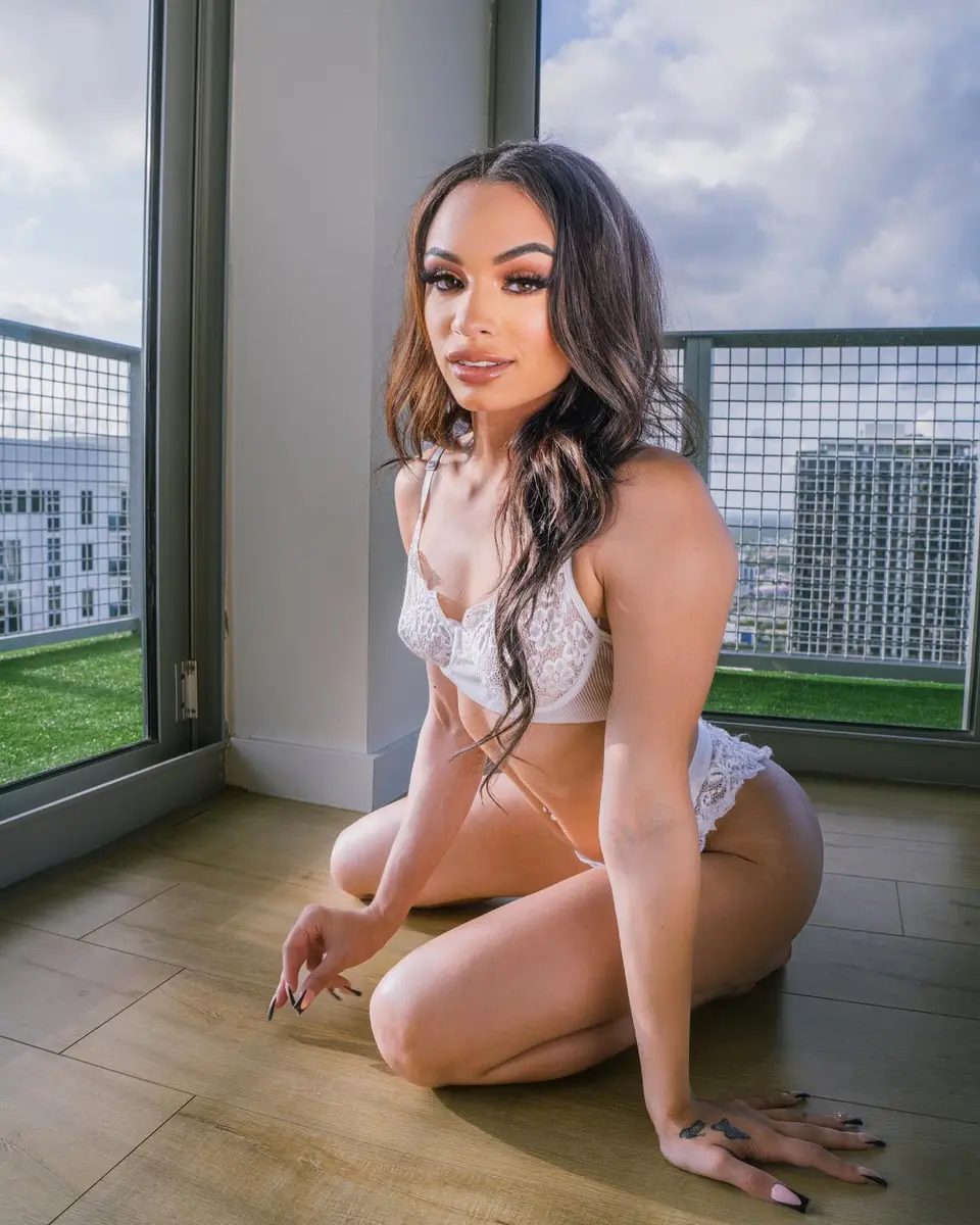 Khalifa escort in Berlin